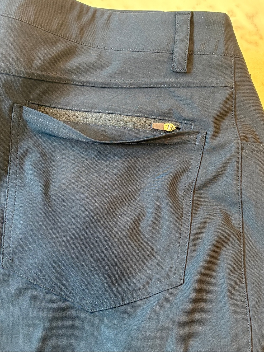 Hind Performance Fit Men's Golf Pant, 36x30, Navy Blue, EUC! - Picture 4 of 11